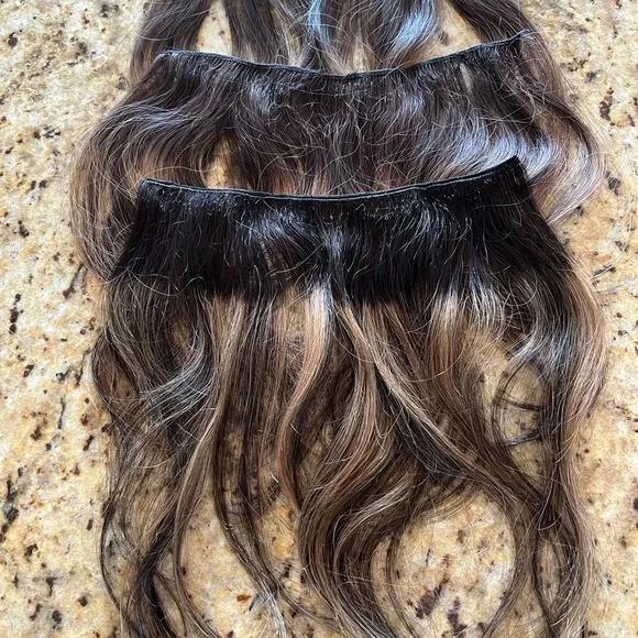 Canada Hair 
Premium Remy Extensions - Picture 2 of 5